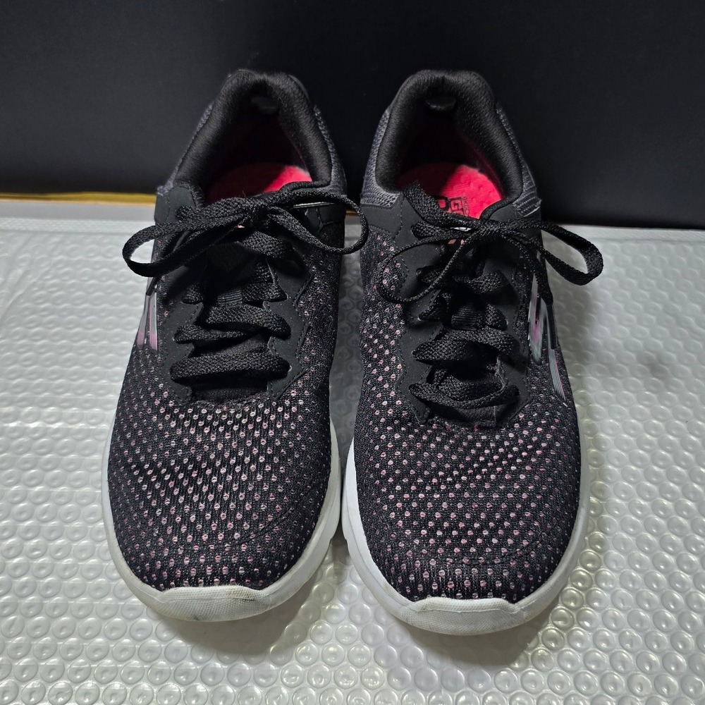 Skechers Women's Go Run 400 Sz 7M 5Gen